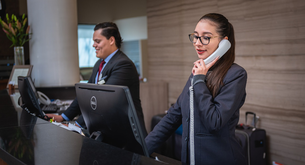 Quanto guadagna un receptionist d'albergo?