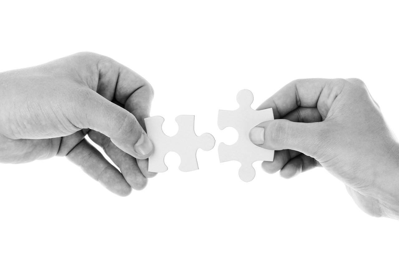Qual è la differenza tra cooperazione e collaborazione?